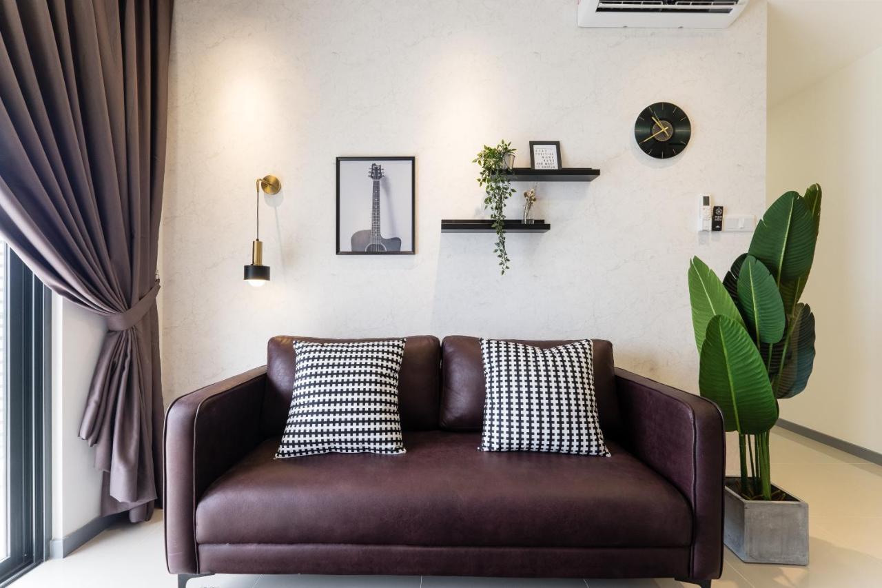 Contemporary United Point 6 Pax 现代风格 Desa Park & Mont Kiara Lägenhet Kuala Lumpur Exteriör bild