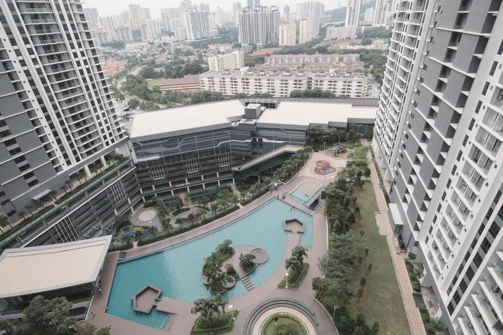 Contemporary United Point 6 Pax 现代风格 Desa Park & Mont Kiara Lägenhet Kuala Lumpur Exteriör bild