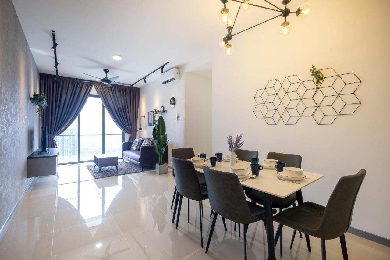 Contemporary United Point 6 Pax 现代风格 Desa Park & Mont Kiara Lägenhet Kuala Lumpur Exteriör bild