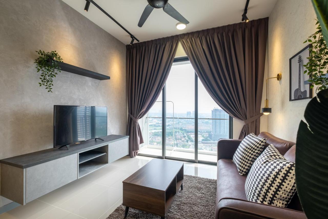 Contemporary United Point 6 Pax 现代风格 Desa Park & Mont Kiara Lägenhet Kuala Lumpur Exteriör bild